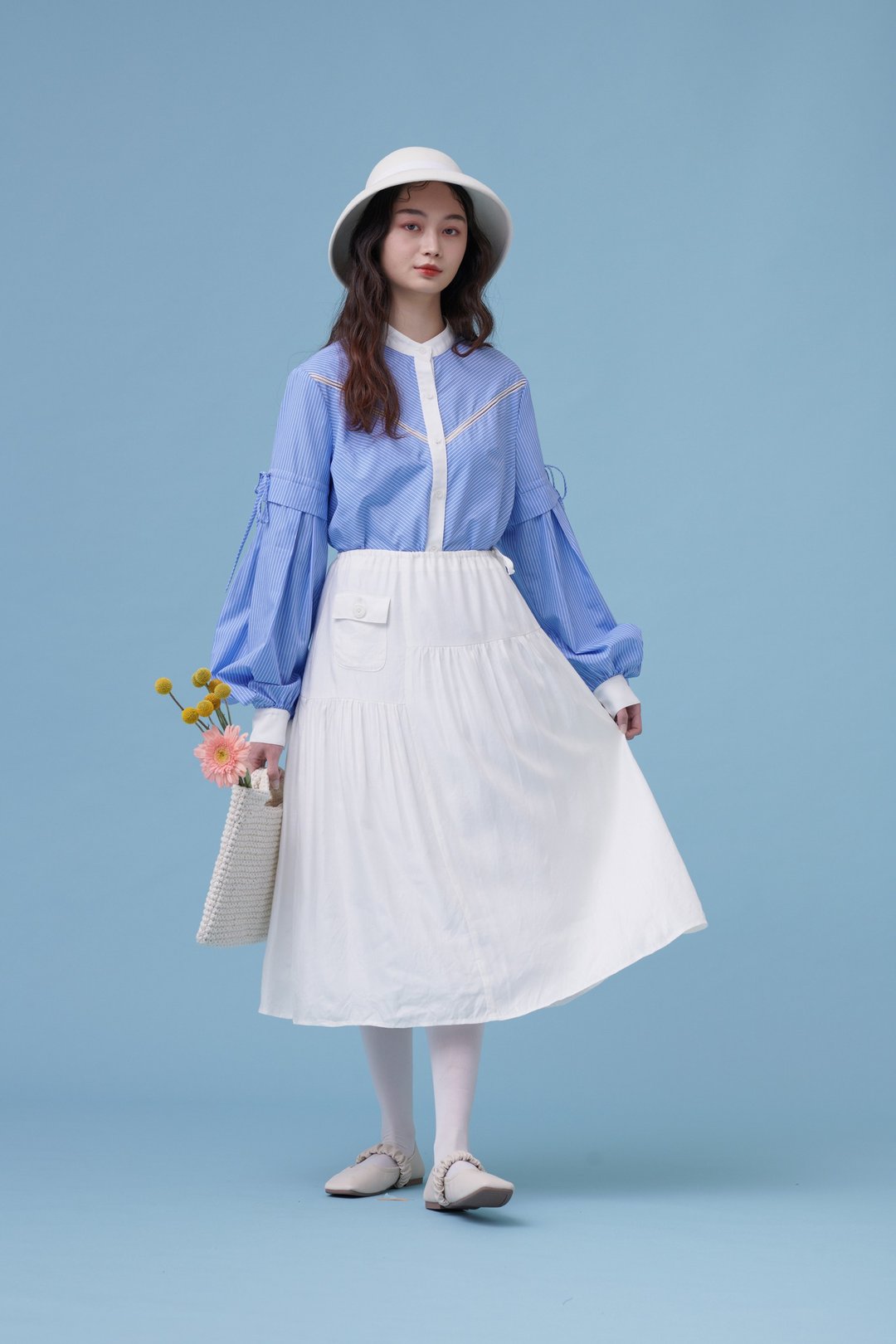 Kim Skirt / Kim 是个骨感有笑眼的女生 光泽垂坠感绑带长裙 白黑 - 裙子 - 其他人造纤维 白色