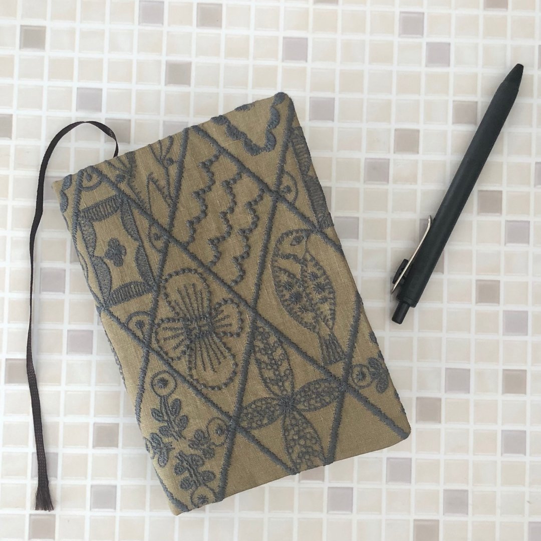 mina perhonen symphony Hobonichi 封面 hobo techo A6 手工制作 日本制造 - 笔记本/手帐 - 棉 咖啡色