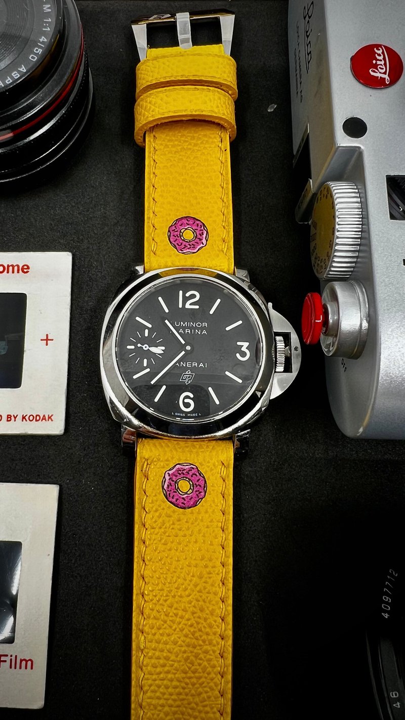 沛纳海皮革表带订制 辛普森甜甜圈图案 Panerai 全手工表带 - 表带 - 真皮 黄色