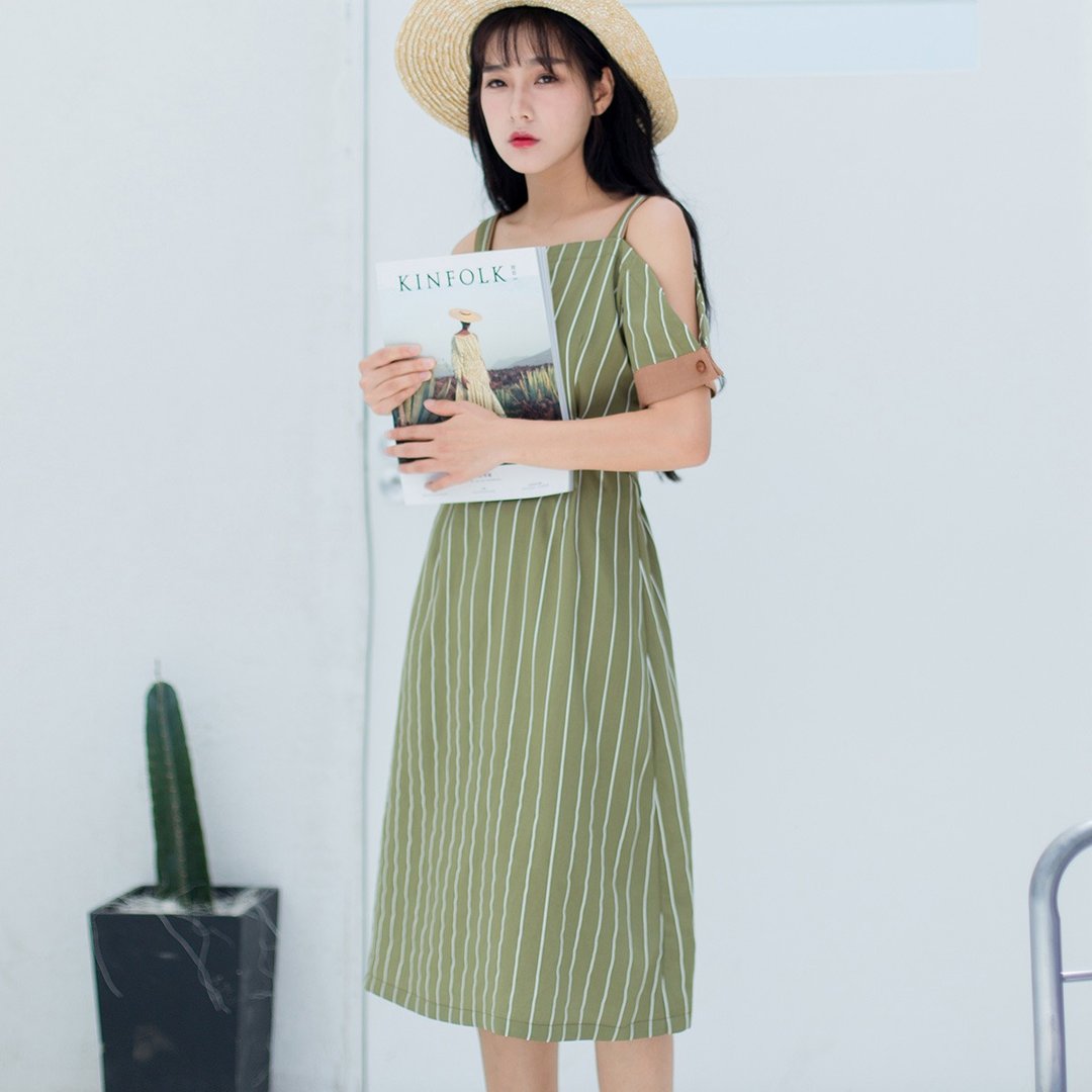 安妮陈2017夏装新款女士撞色特殊袖吊带连身裙洋装 - 洋装/连衣裙 - 其他材质 绿色