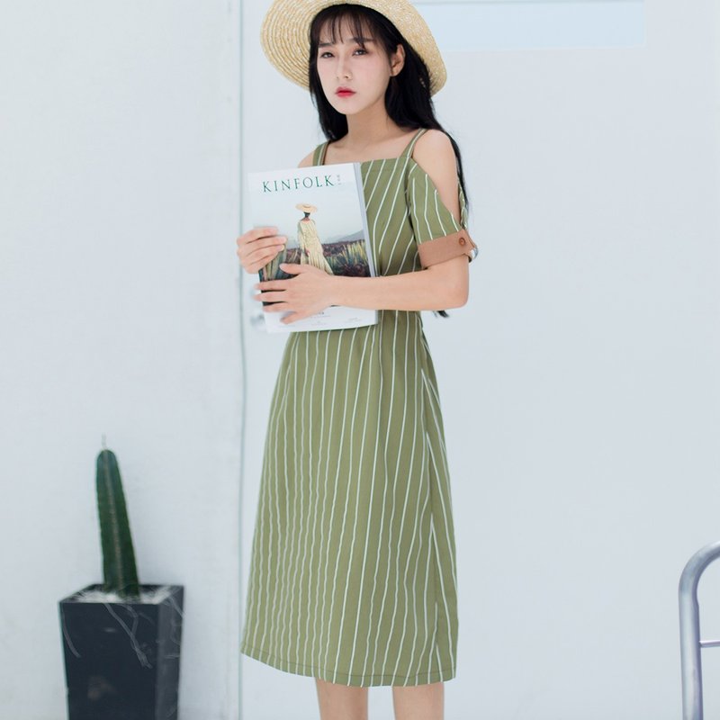 安妮陈2017夏装新款女士撞色特殊袖吊带连身裙洋装 - 洋装/连衣裙 - 其他材质 绿色