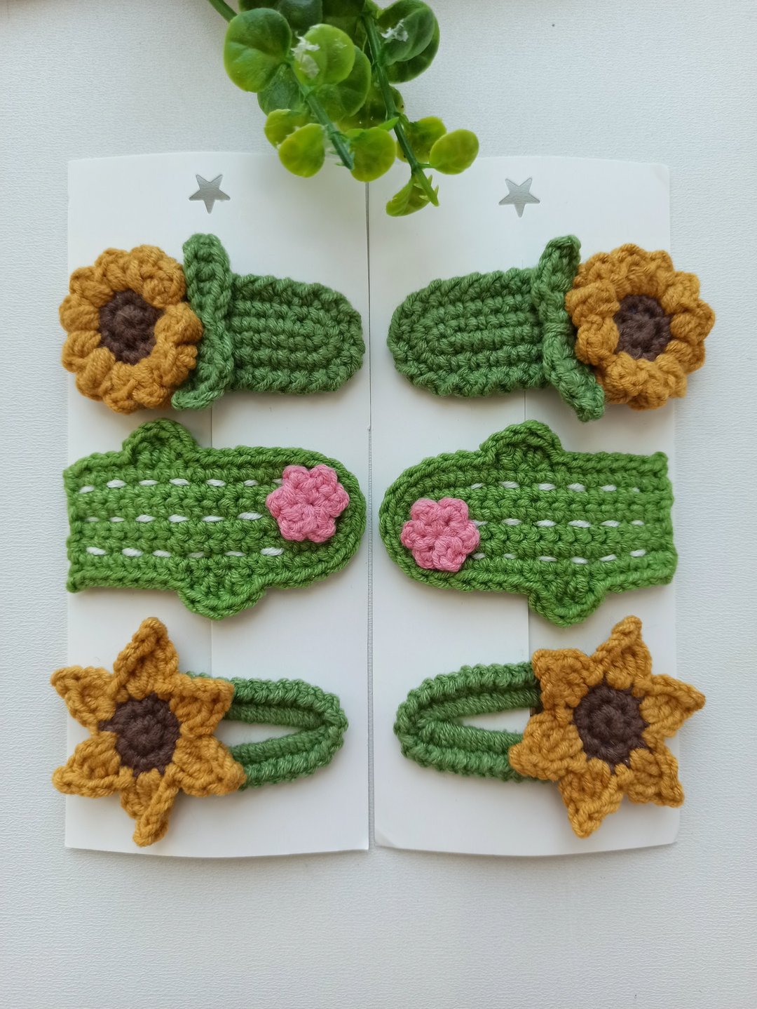 Hair clips with flowers, hairpin cactus,decoration for hair,price for 1 piece - 婴儿饰品 - 棉 多色