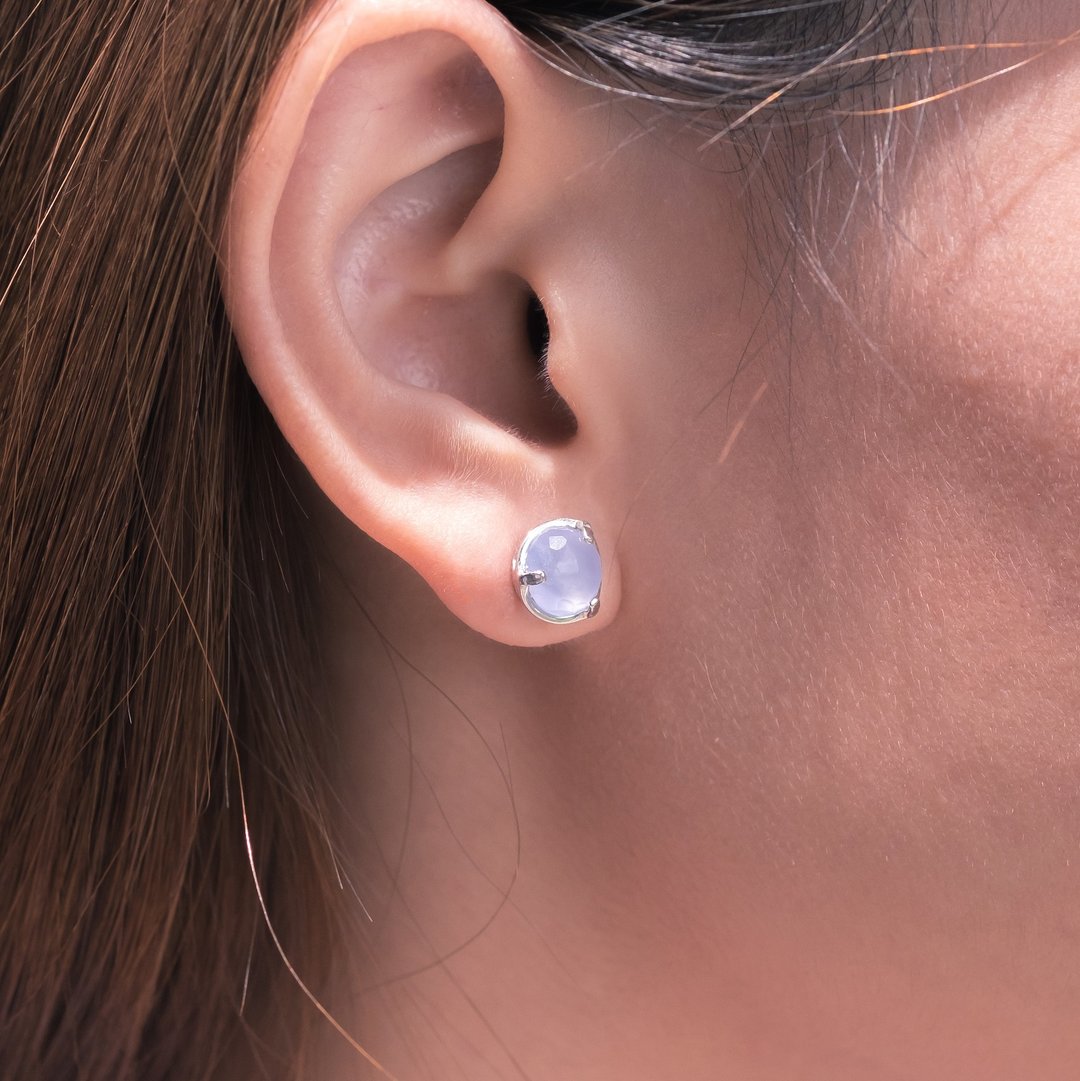 Little Daydream Earrings with Chalcedony - 耳环/耳夹 - 半宝石 银色