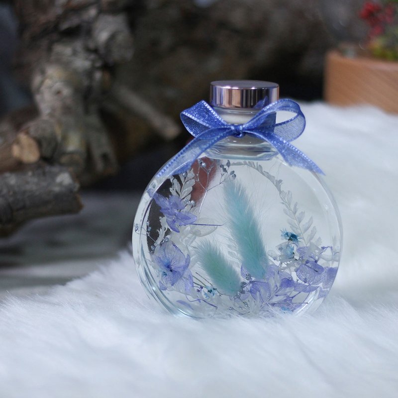 【一人成团】浮游花手作花艺课程 小夜灯 台中 情人节疗愈小物 - 植栽 - 植物．花 