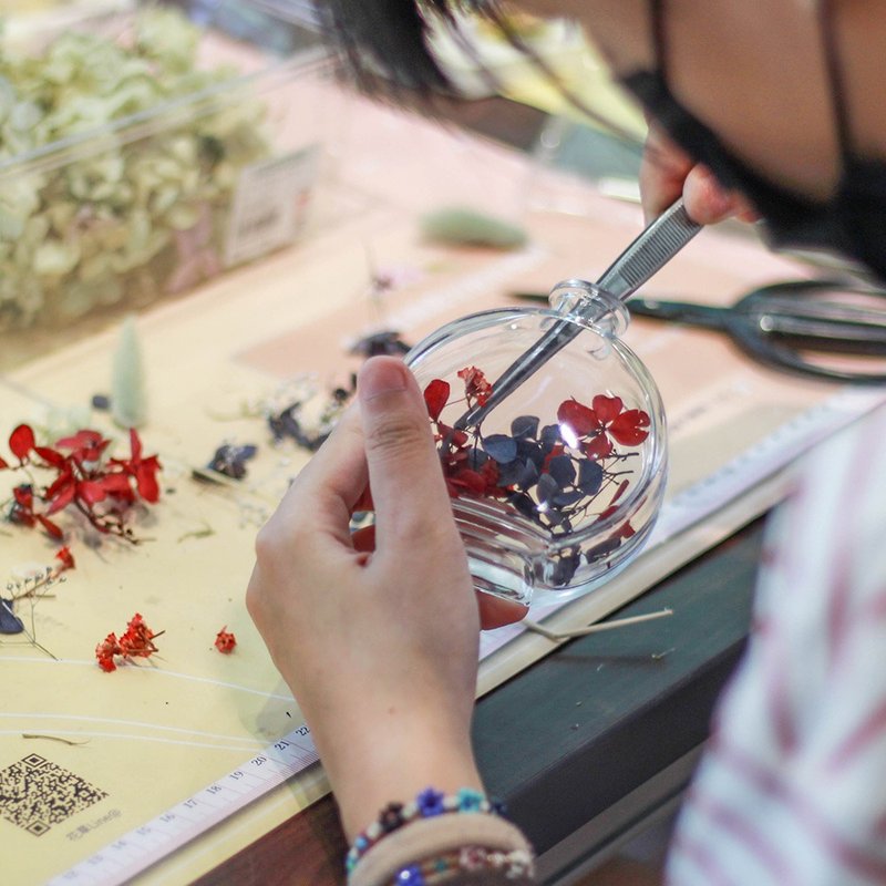 【一人成团】浮游花手作花艺课程 小夜灯 台中 圣诞节交换礼物 - 植栽 - 植物．花 