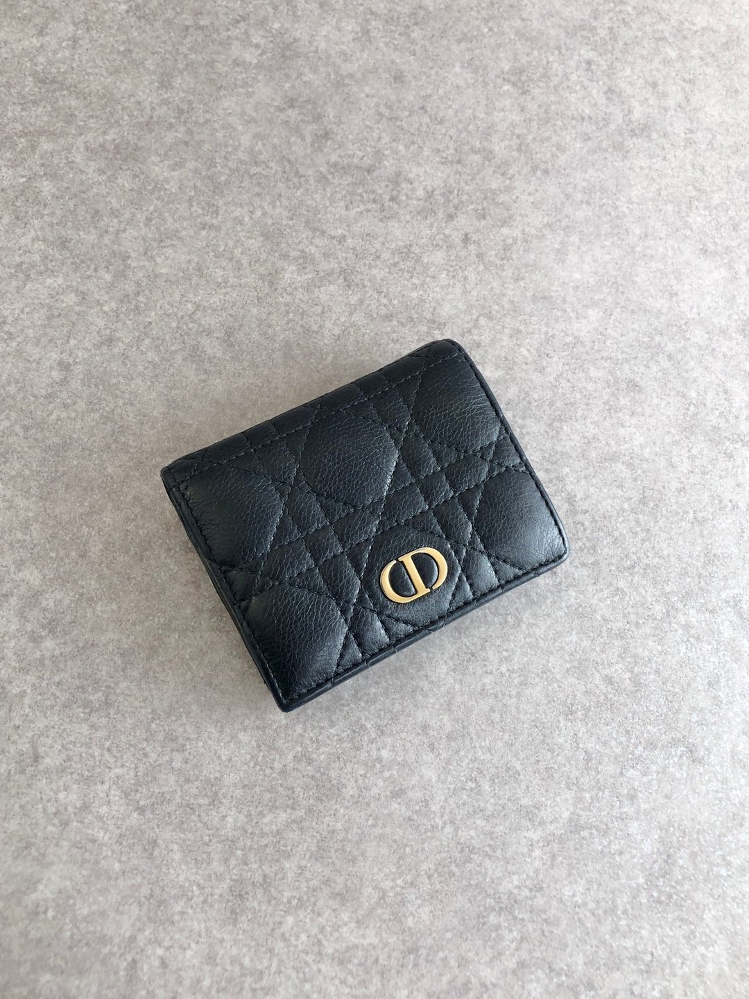 【日本直送 名牌中古包】Christian Dior 黑色 CD 标志皮革对折短夹 - 皮夹/钱包 - 真皮 黑色