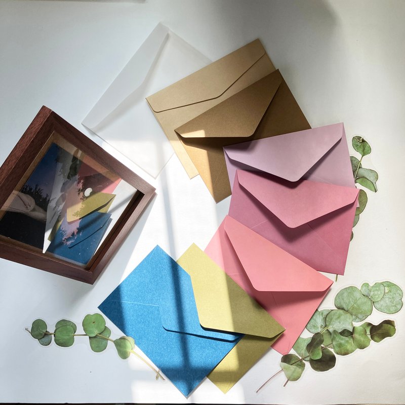 澎湃 插画卡片礼盒组 - 卡片/明信片 - 纸 咖啡色