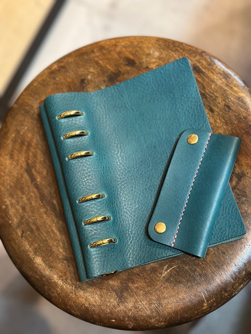 A6 顶级意大利 Minerva Box 皮革手工手帐，附笔环，买就包邮。奢华使用单片顶级皮革，触感温润，可折叠书写，实用性极佳。 - 笔记本/手帐 - 真皮 