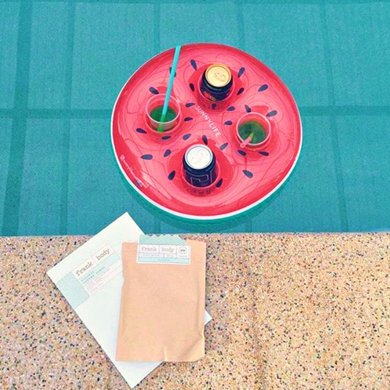 【派对商品】SUNNYLIFE 西瓜造型充气饮料架 - 其他 - 塑料 红色