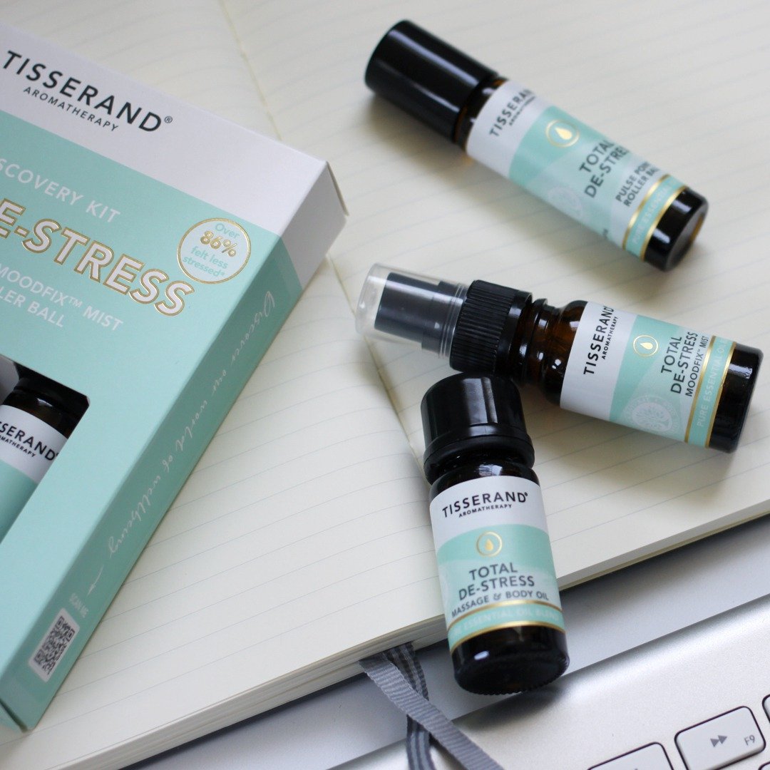 【放松超值体验感受组】TOTAL DE-STRESS DISCOVERY KIT - 旅行套装 - 精油 