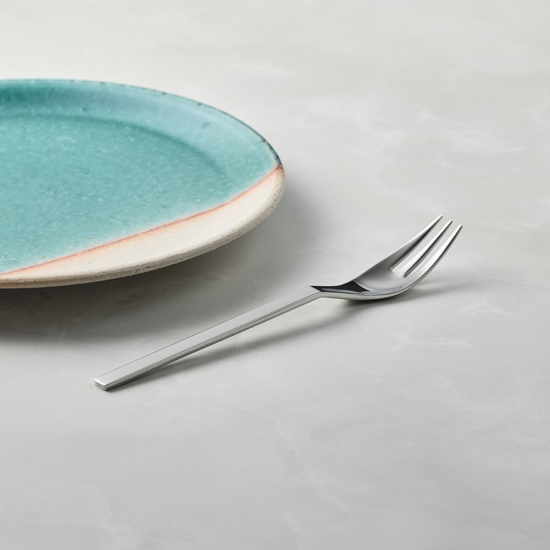 日本山崎金属 - NAPOLI系列 - 不锈钢蛋糕叉 (140 mm) - 餐刀/叉/匙组合 - 其他金属 银色