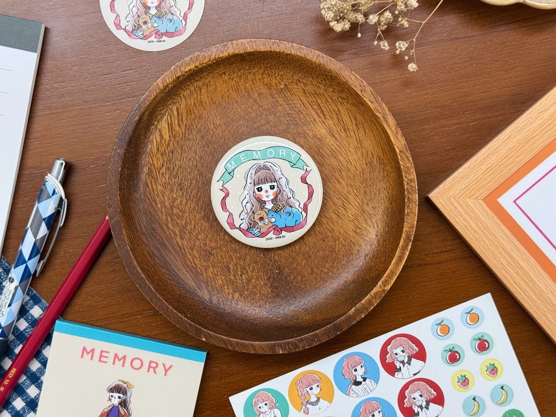 胸章 复刻回忆-MEMORY - 胸针 - 塑料 