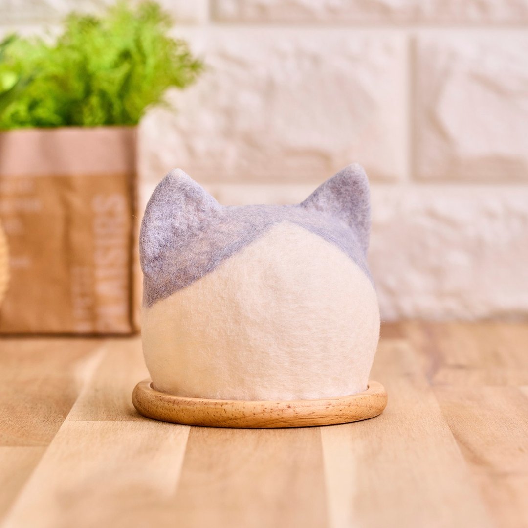 Wool kitten lantern, honey, ash - 灯具/灯饰 - 羊毛 白色