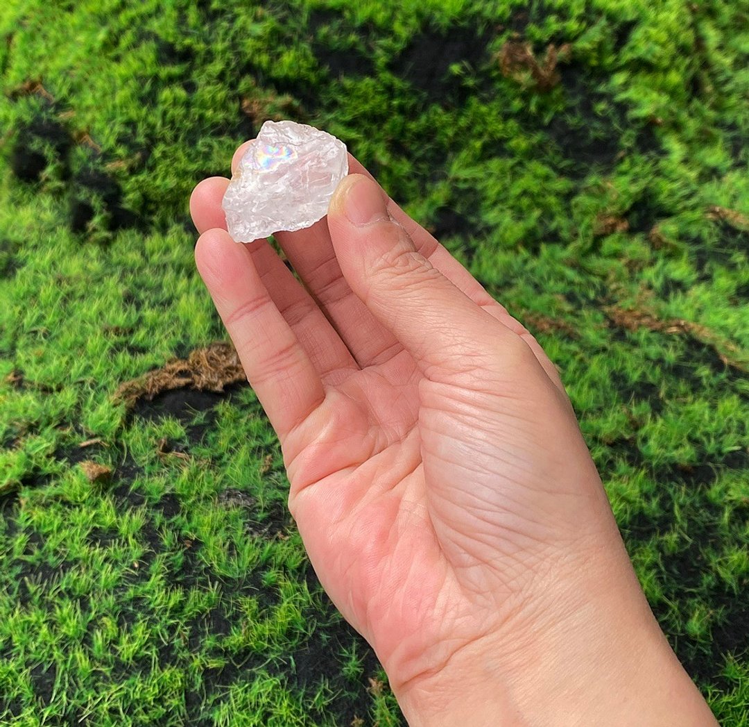 精选天然彩虹白水晶原石 净化 疗愈  快速出货 办公室摆件 - 摆饰 - 水晶 白色