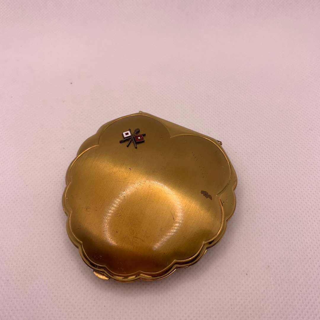 Vintage Elgin American 复古粉饼盒。1930-1949 - 其他 - 其他金属 