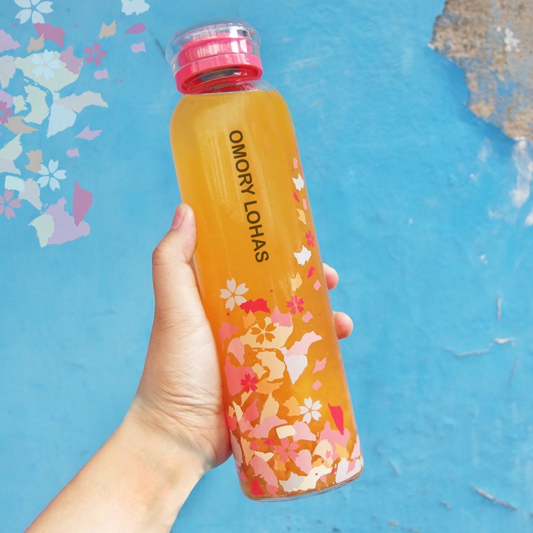 【OMORY】玻璃随手瓶550ML(附套) - 水瓶/水壶 - 玻璃 