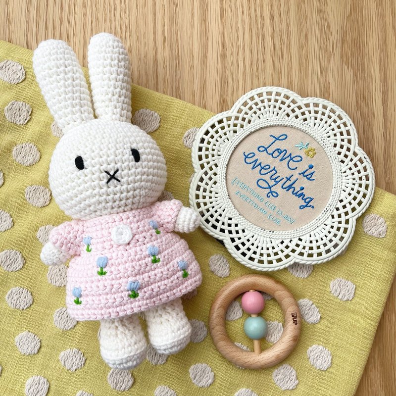 荷兰 Just Dutch | Miffy 米飞兔 编织娃娃和她的粉红郁金香洋装 - 玩偶/公仔 - 棉．麻 粉红色