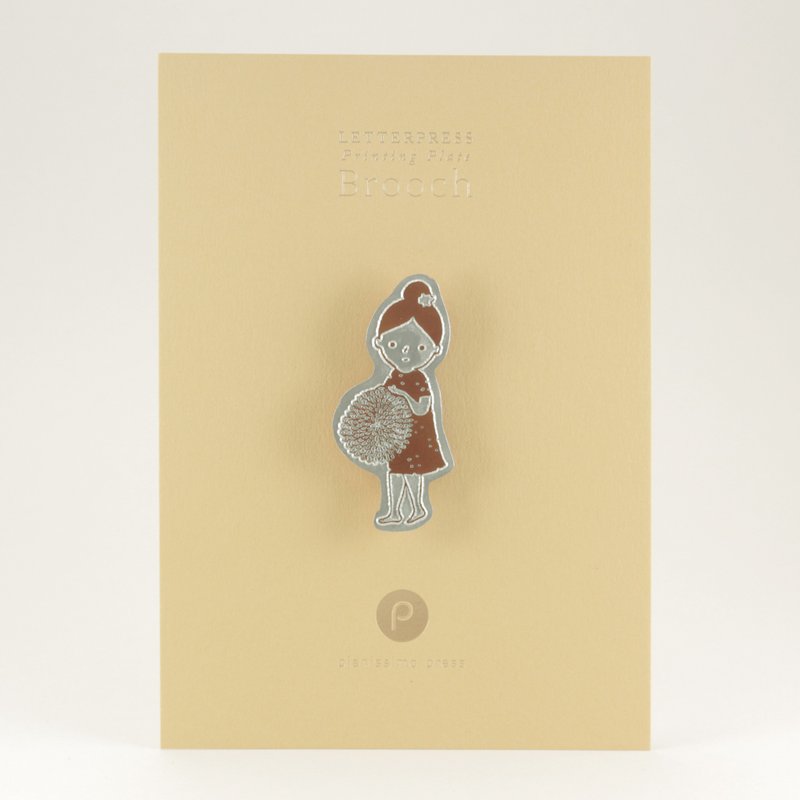 In Full Bloom Letterpress Brooch - 胸针 - 其他金属 银色