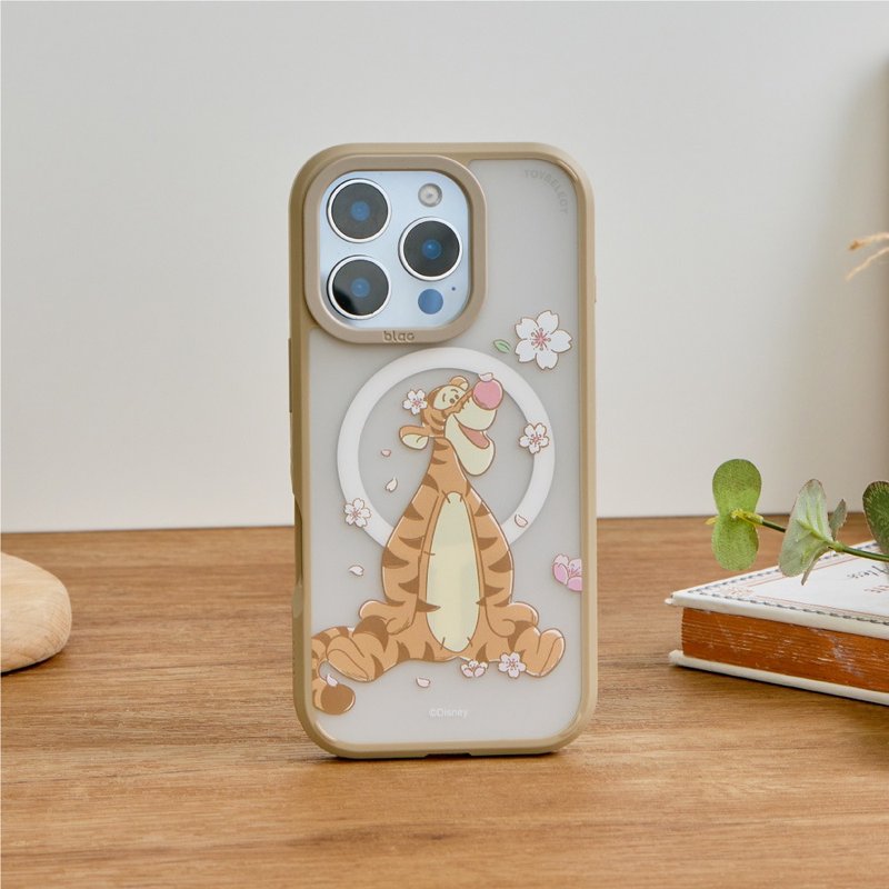Disney小熊维尼-跳跳虎的心花开极光雾透MagSafe iPhone手机壳 - 手机壳/手机套 - 塑料 多色