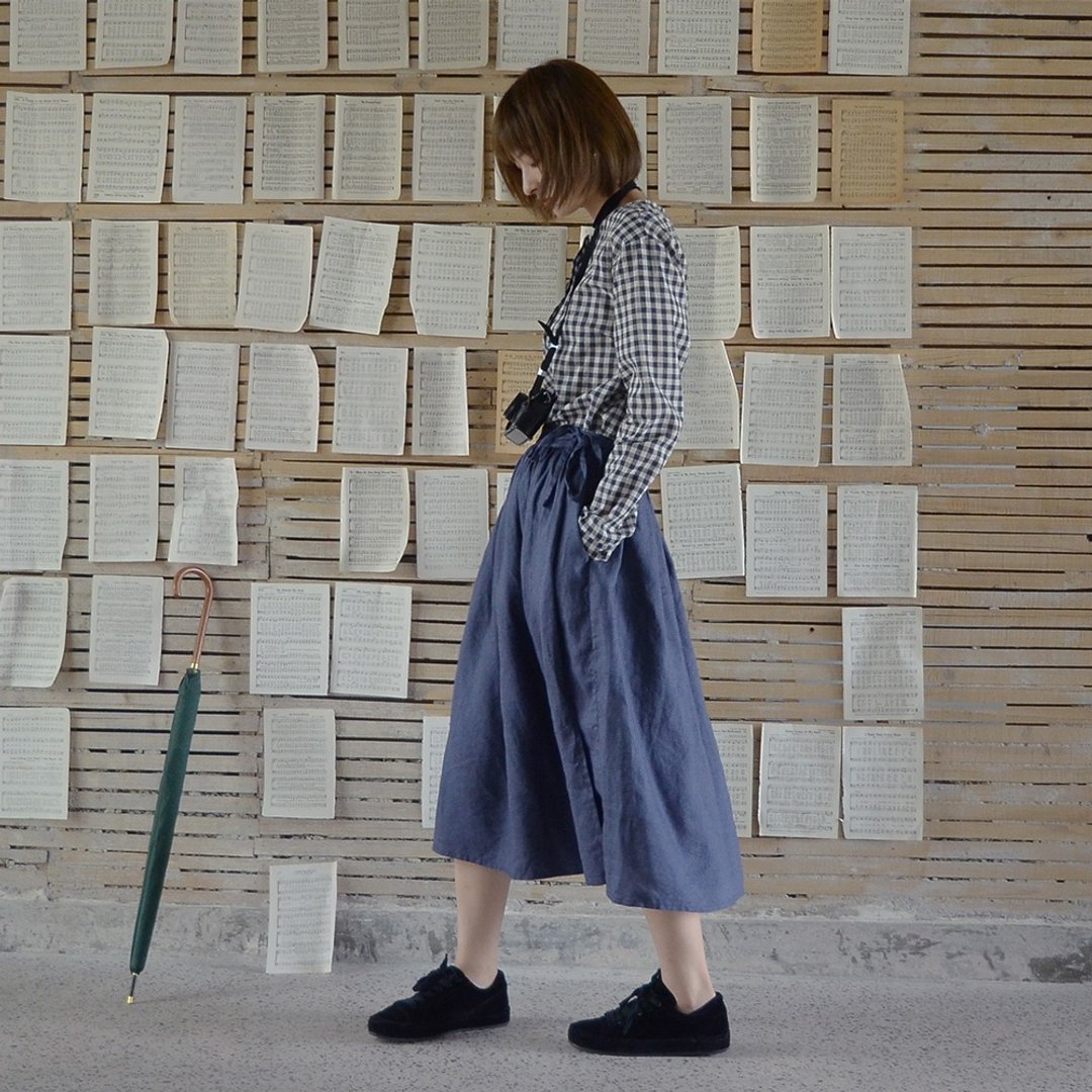 藏青色抽褶半身裙|裙子|亚麻|独立品牌|Sora-172 - 裙子 - 棉 