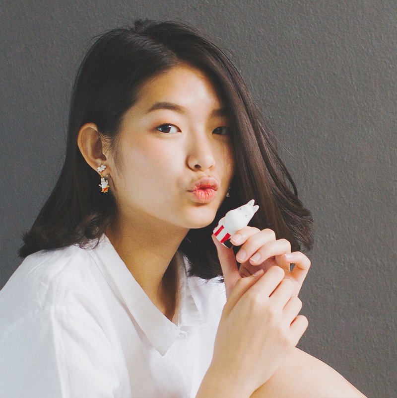 Hanging Earring - Moominmamma Characters - 耳环/耳夹 - 其他金属 红色