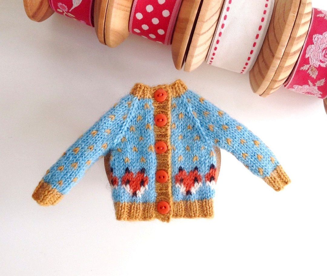 Cardigan handmade for Blythe. Blythe knitted cardigan. Blythe doll clothes. - 玩偶/公仔 - 羊毛 多色