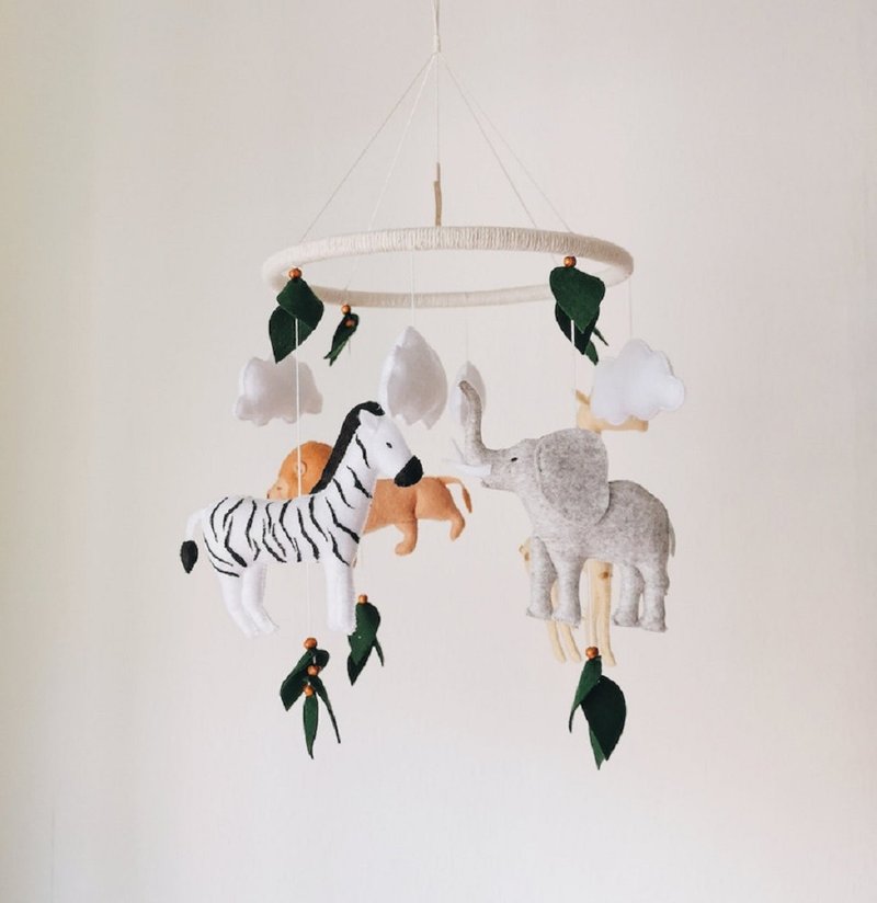 Safari mobile baby nursery decor crib - 玩具/玩偶 - 环保材料 绿色