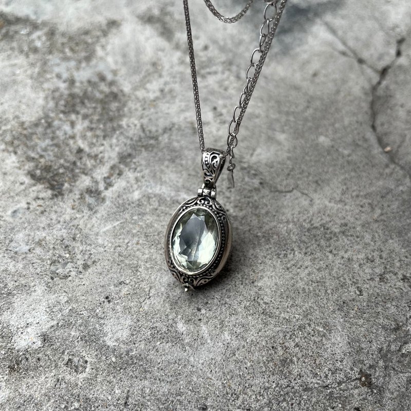 喜迎瑶 925银 绿水晶 水晶 嘎乌盒 项链 民族风 男女 嬉皮 天然石 - 项链 - 纯银 银色