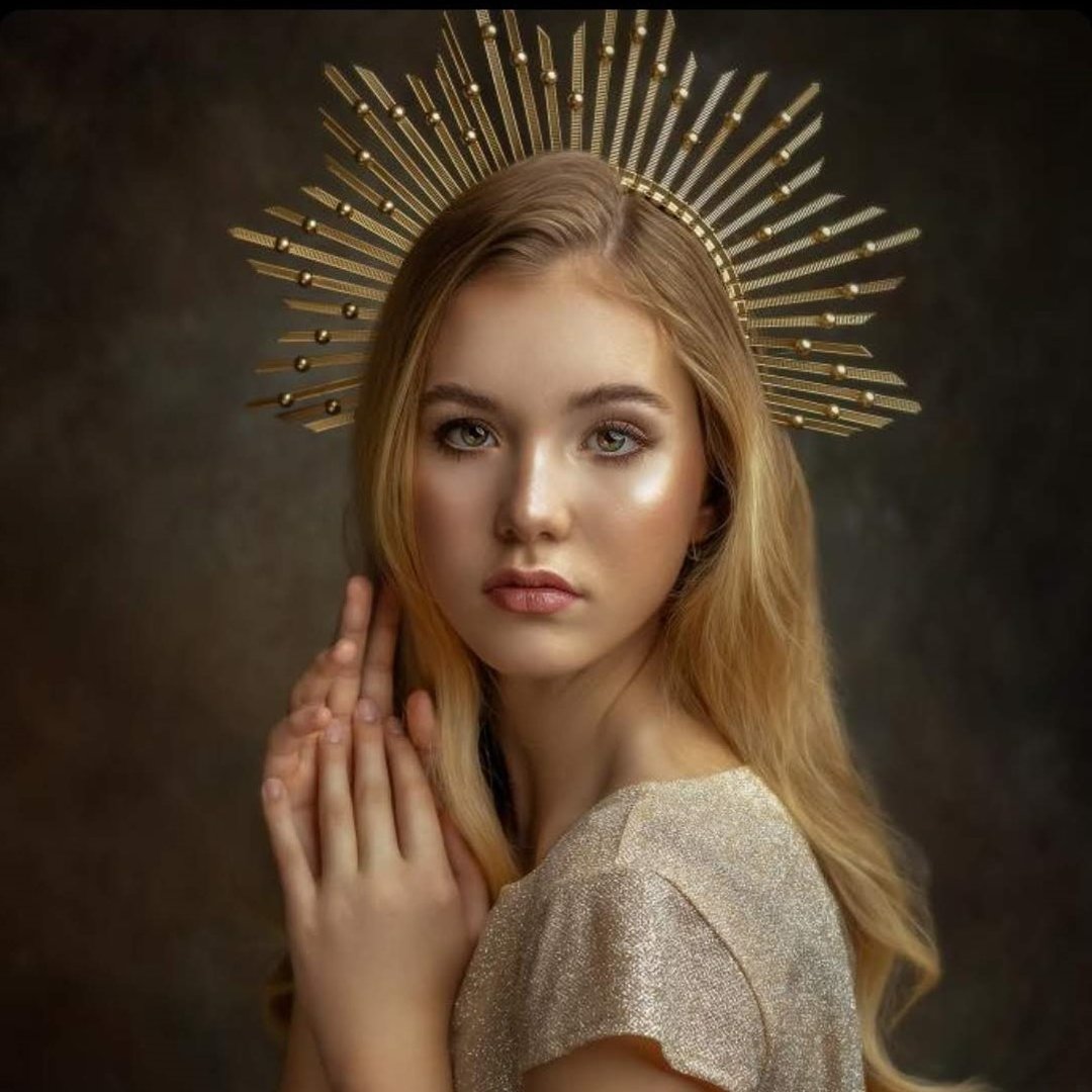 Halo crown headpiece Goddess sunburst headpiece Sun ray Bridal Halloween woman - 发饰 - 其他材质 金色