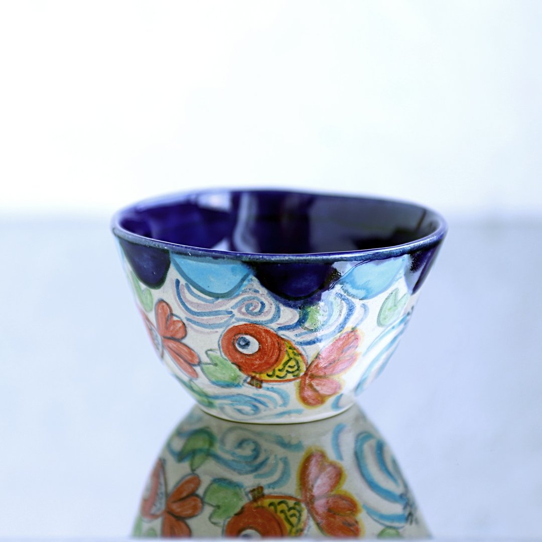 Hand hammer ・ Goldfish and lotus picture ・ dark blue - 碗 - 陶 蓝色