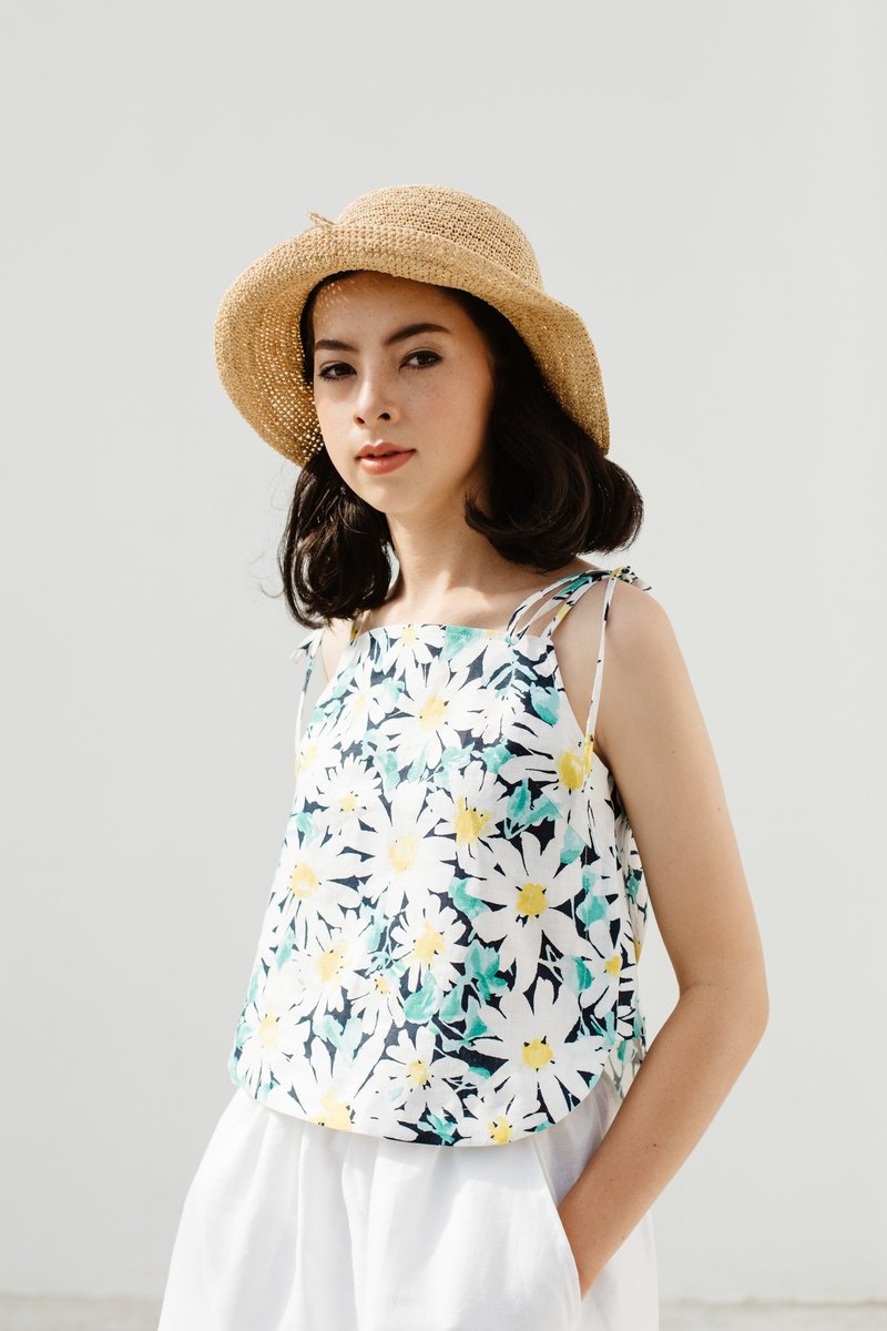 可爱细肩带背心-碎花 - 女装背心 - 棉．麻 多色