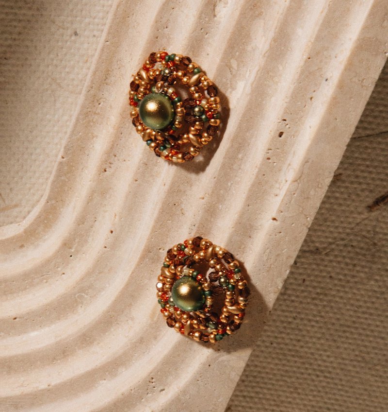 Silk Earrings 丝绸耳环 - 吻 - 耳环/耳夹 - 玻璃 金色
