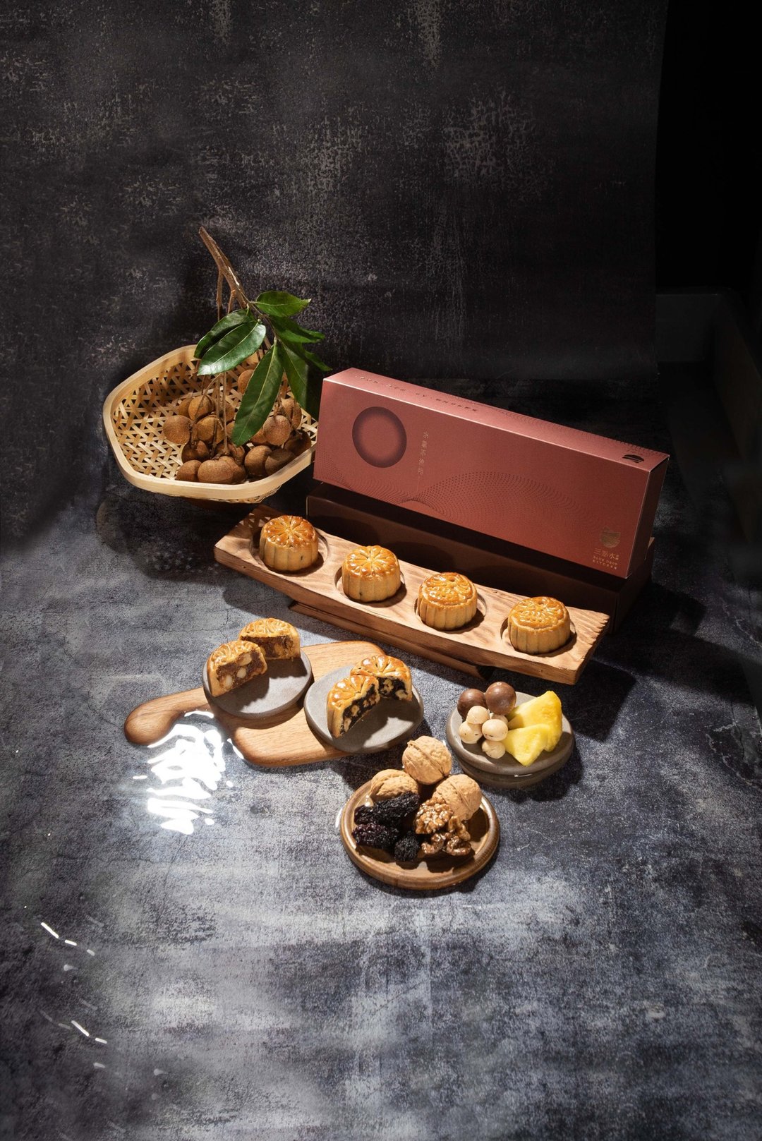 【常温配送】三点水综合月饼双味组合 *早鸟优惠至15/9* - 咸派/甜派 - 其他材质 金色