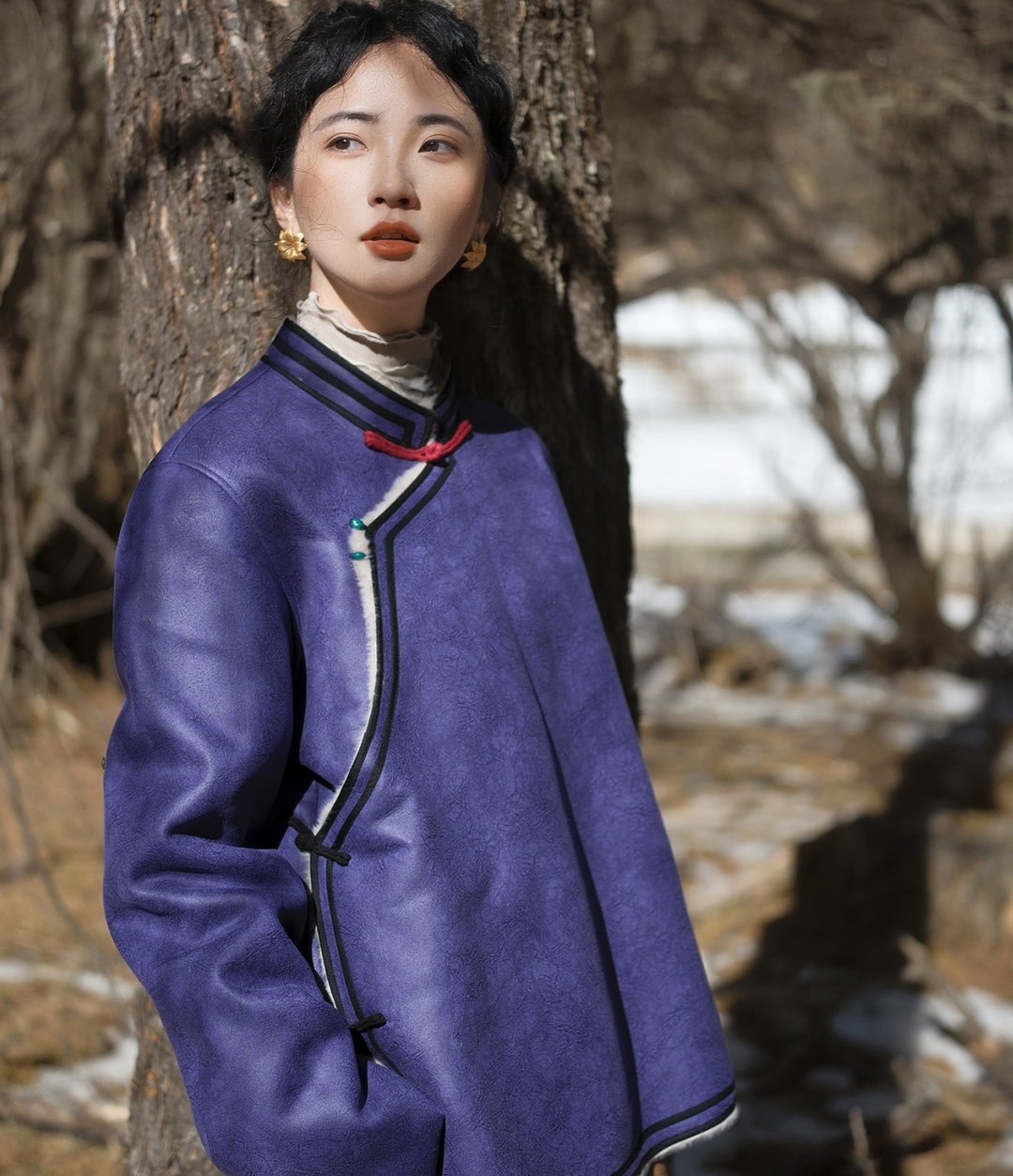 暮山紫復古藏服外套 / 羊羔絨加厚夾克 / 顯白溫暖紫色 - 女装休闲/机能外套 - 其他材质 蓝色