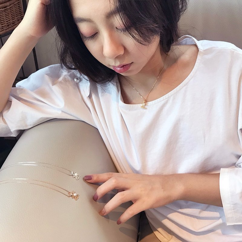 玻璃动物园-海兔坠链 -(金色)-日本Akoya珍珠-抗敏无镍镀金 - 项链 - 纯银 