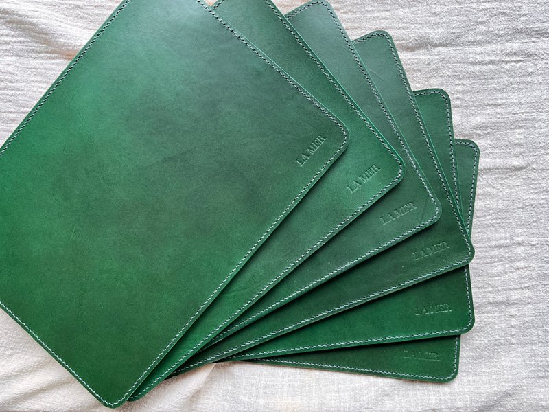 鲜绿真皮皮革  | 鼠标垫  | 写字垫  | 免费刻字 (20X29cm)下标区 - 其他书写用品 - 真皮 绿色