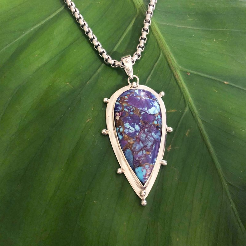 坠饰 紫之剑 Purple Sword 自然系列 - 项链 - 其他金属 紫色