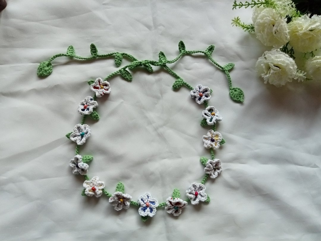 Crochet Necklace Handmade - 项链 - 棉．麻 多色