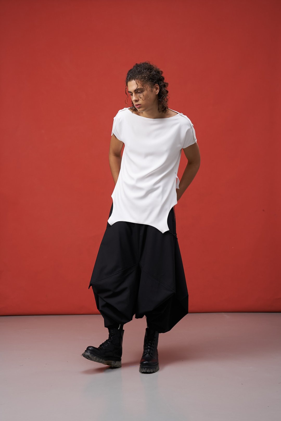 可两穿/T-Shirt/露背洋装/解构/洋装/无性别INF/25SS - 男装上衣/T 恤 - 聚酯纤维 白色