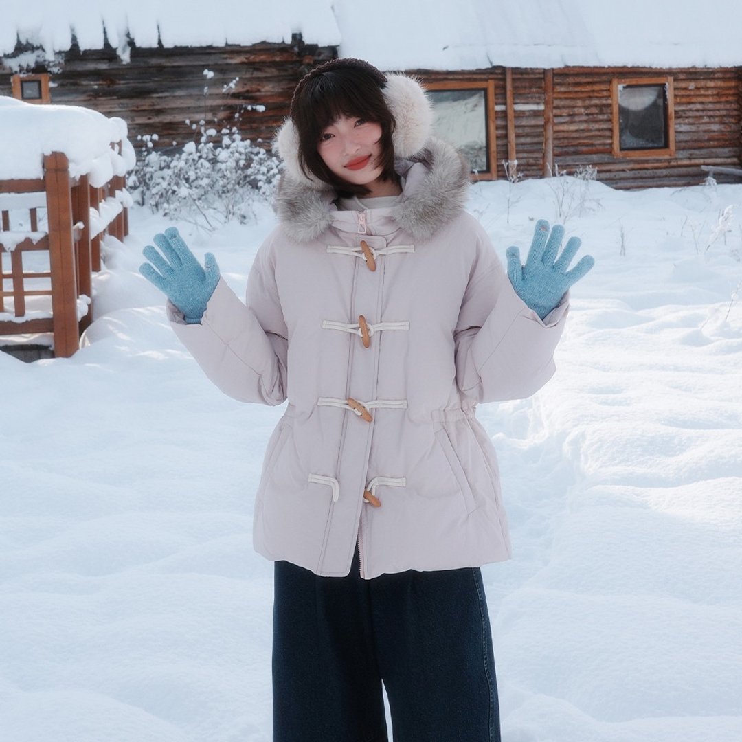 牛角扣连帽羽绒服|外套|两色|冬款|Sora-2027 - 女装休闲/机能外套 - 其他人造纤维 多色