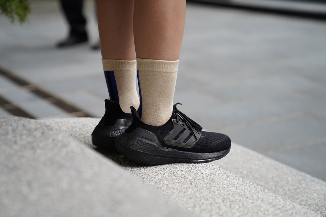 STREETWEAR-纯棉中筒袜(米茶底) - 袜子 - 棉 卡其色