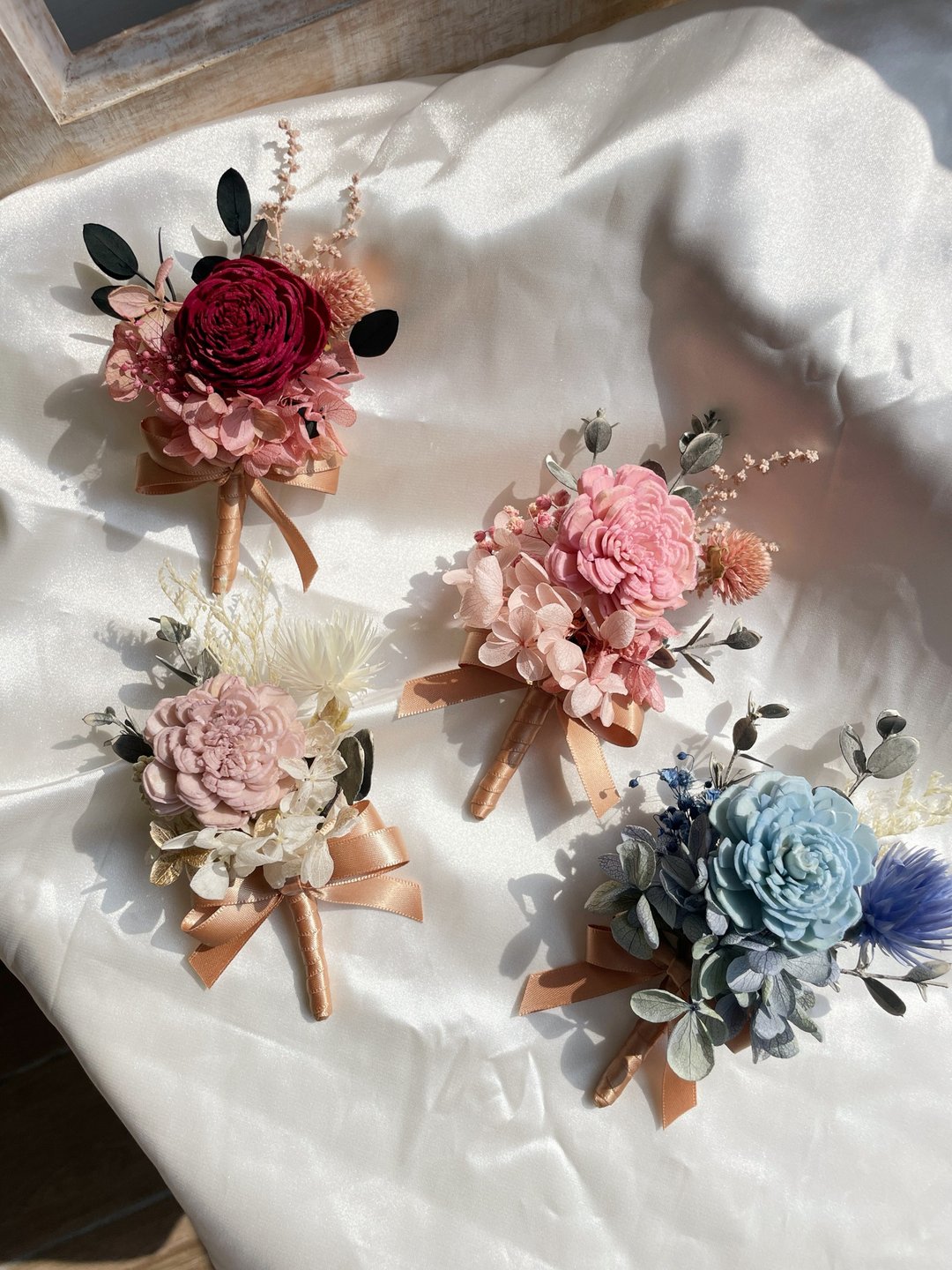 干燥胸花 新郎 主婚人 伴娘 伴郎 招待 婚礼胸花 - 胸花/手腕花 - 植物．花 红色