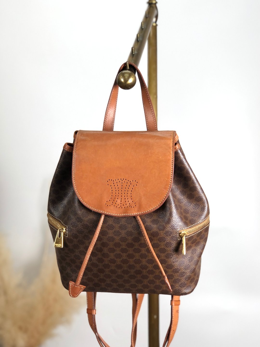 【日本直送，名牌二手包装】CELINE Macadam 背包棕西装外套 PVC 皮革 vintage vintage nmaxvd - 后背包/双肩包 - 防水材质 咖啡色