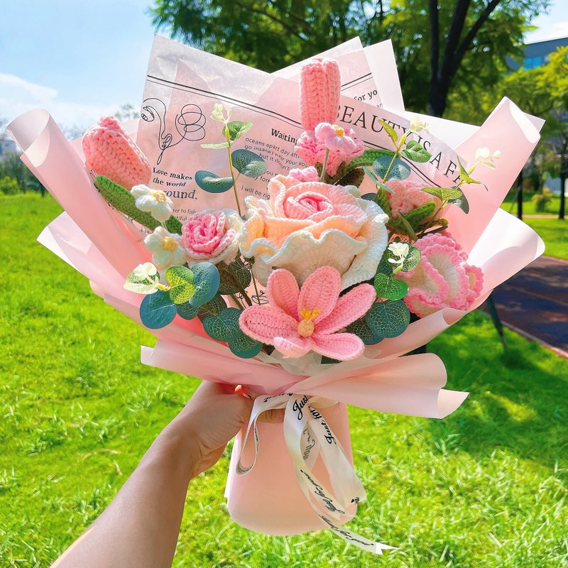 情人节礼盒   定制化礼物2025绽放华彩 - 手工编织粉色系列 - 干燥花/捧花 - 棉．麻 粉红色