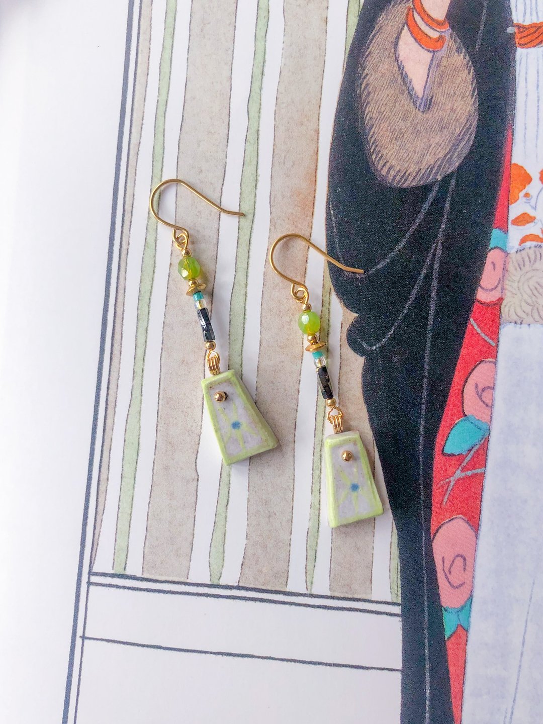 陶瓷x玻璃 耳环 黄绿星芒花 Ceramic and Glass Accessory - 耳环/耳夹 - 陶 绿色