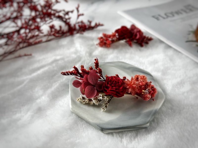 2F【干燥花发夹】春仔花/婚礼小物/新娘头花/饰品配件/发饰/新秘/ - 发饰 - 植物．花 红色