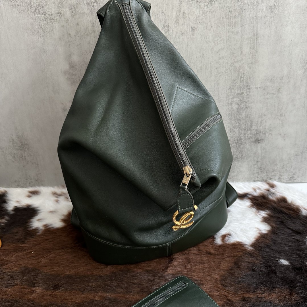 LOEWE 罗意威 Anton 皮革 黑色 后背包 - 后背包/双肩包 - 真皮 黑色