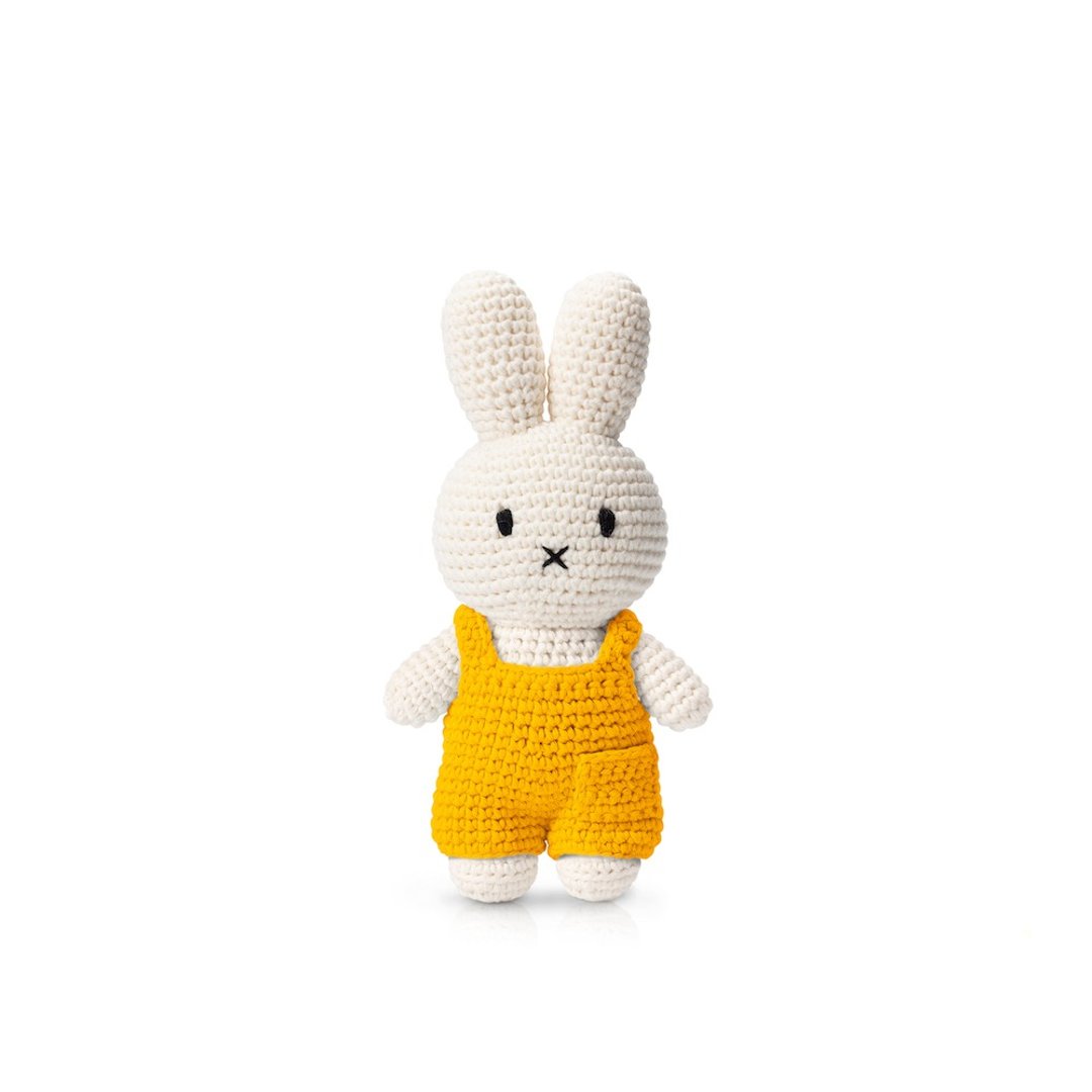 荷兰Miffy米飞兔【miffy黄色吊带裤】手工钩针纯棉娃娃疗愈玩偶 - 玩偶/公仔 - 棉．麻 黄色