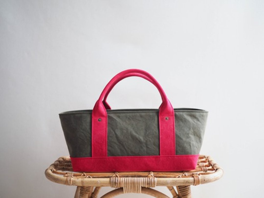 Made-to-order [ARMY DUCK] Tote bag with lid Yokonaga Khaki Drab x Red - 手提包/手提袋 - 棉 卡其色