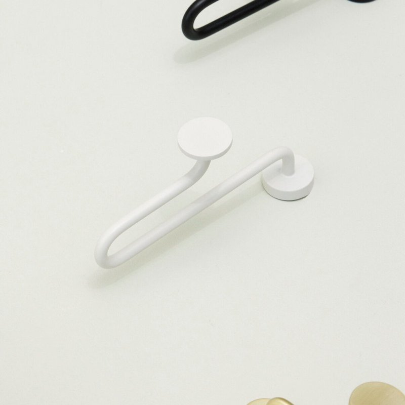 【Hübsch】－991511 白色金属线条造型挂钩 挂勾 衣帽架新年礼物 - 衣架/挂勾 - 其他金属 白色